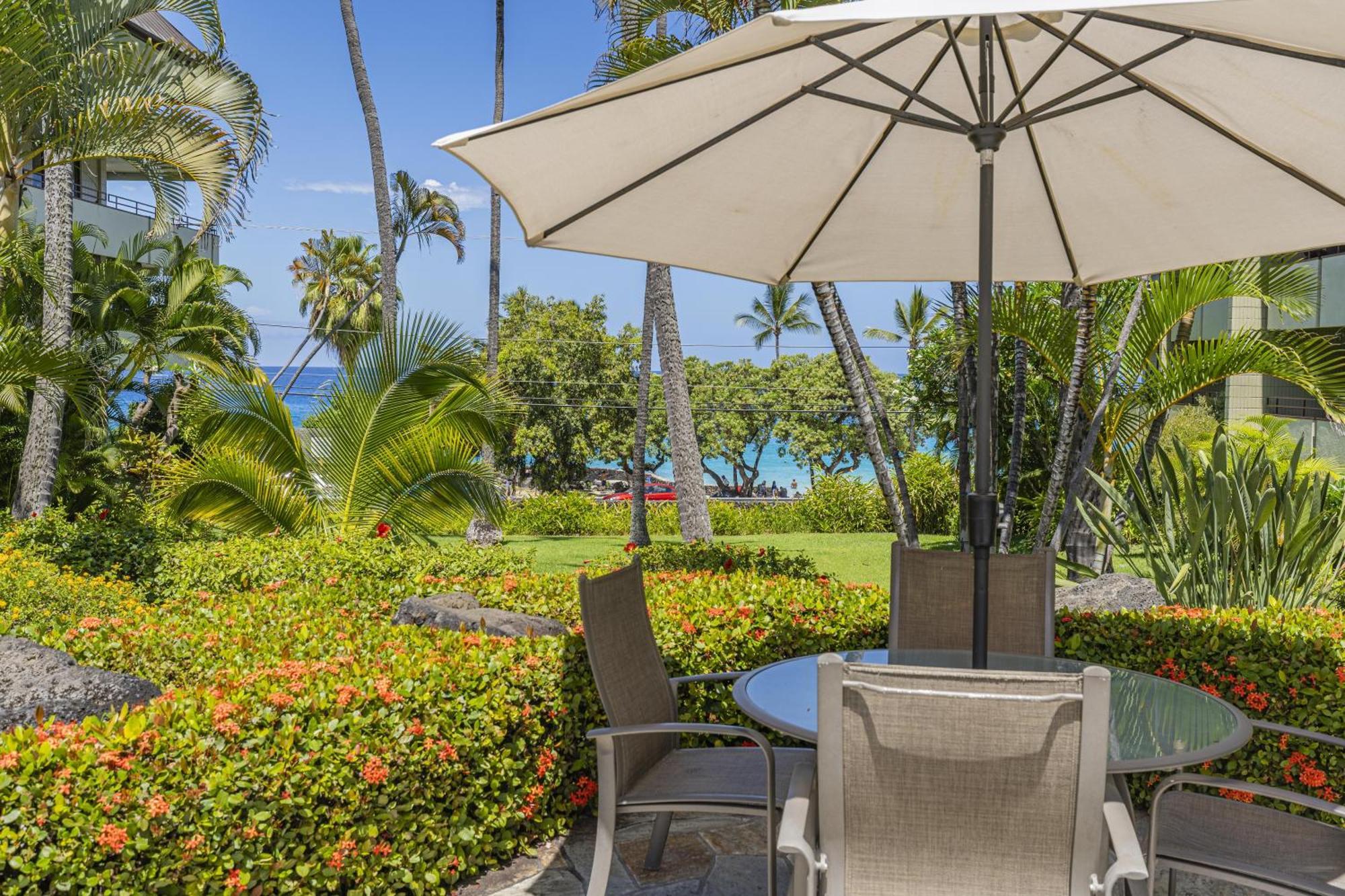 Big Island White Sands Village By Coldwell Banker Island Vacations * Kailua-Kona