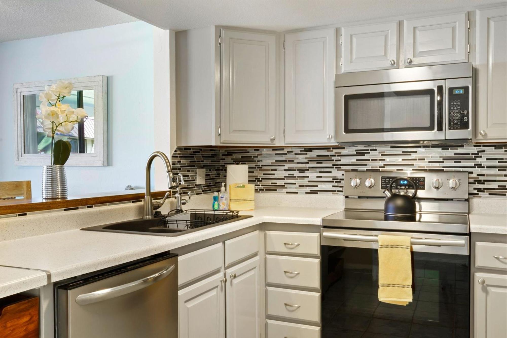Big Island White Sands Village By Coldwell Banker Island Vacations Apartment