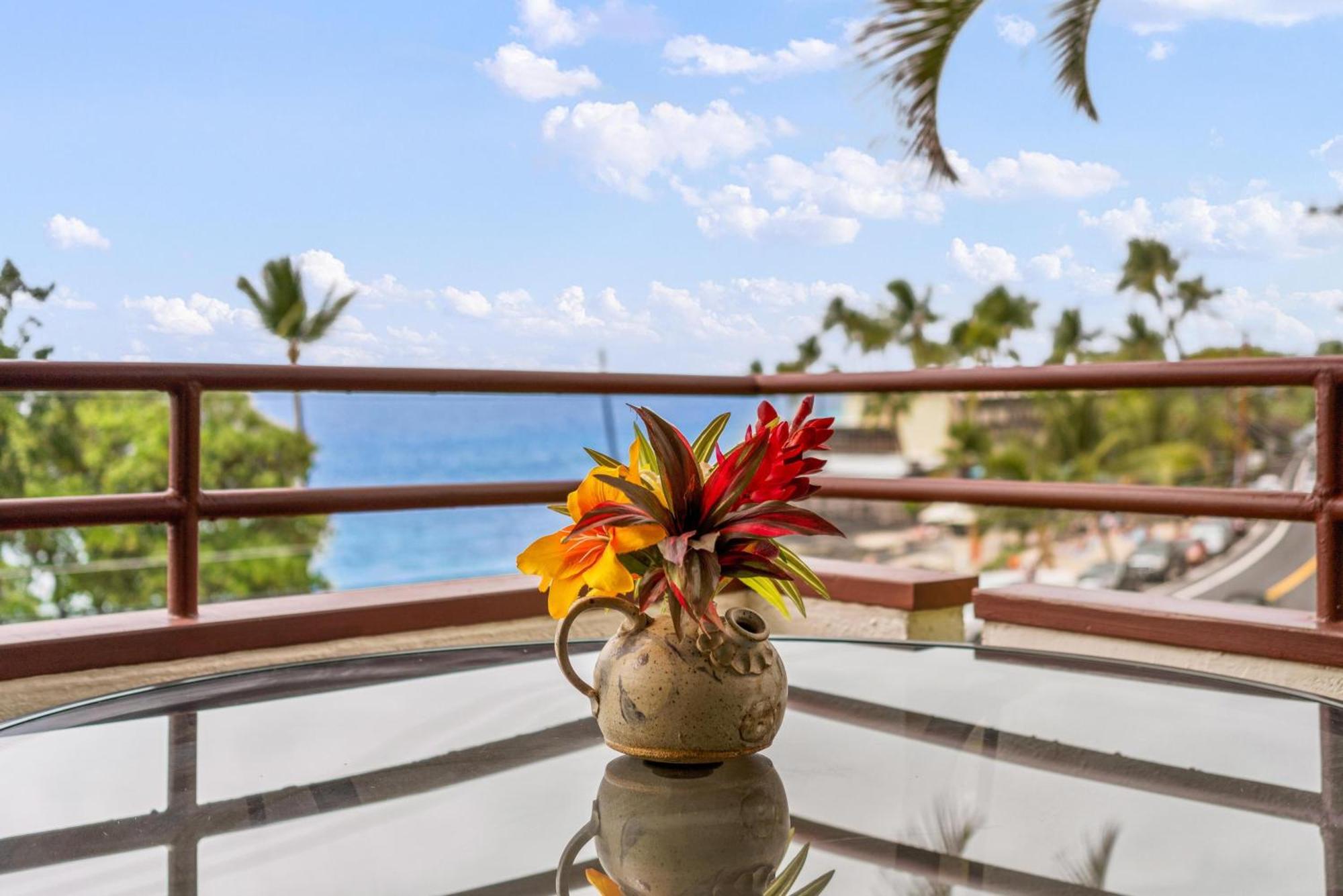 Big Island White Sands Village By Coldwell Banker Island Vacations * Kailua-Kona